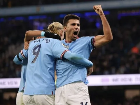 Đả bại Aston Villa, Man City gửi lời thách thức đanh thép đến Arsenal