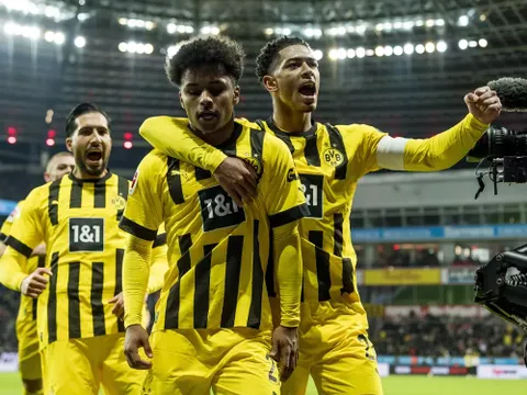 Đả bại Leverkusen, Dortmund tiến vào top 4 Bundesliga