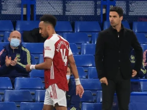 Đã đến lúc Arteta tước băng đội trưởng của Pierre-Emerick Aubameyang