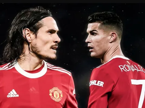 Đã đến lúc Solskjaer sử dụng song sát Ronaldo - Cavani trên hàng công?