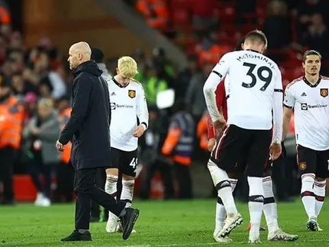 Đặc biệt như Ten Hag, giáng đòn chỉnh đốn độc lạ lên Man Utd