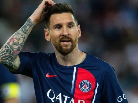 Gạt Messi, Kluivert nêu tên 3 ứng viên cho Quả bóng vàng