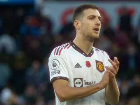 Tình trạng của Dalot ở World Cup khiến Ten Hag vừa mừng vừa lo