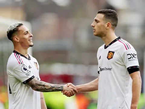 Dalot giải mã khoảnh khắc đặc biệt với Antony