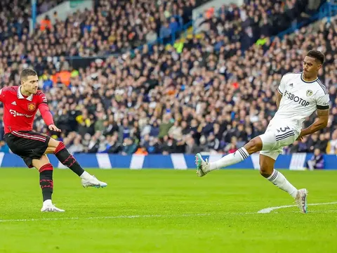 Real đón tin xấu trong thương vụ Dalot