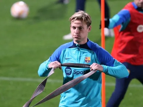 Dàn sao có thể bị Barca giảm lương