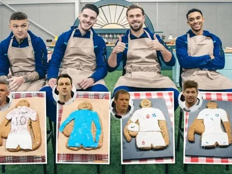 Dàn sao ĐT Anh tham gia thử thách làm bánh