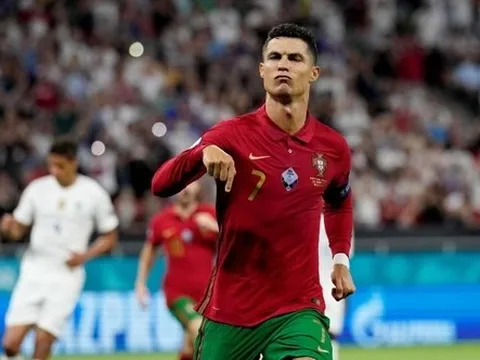 Dàn tiền đạo lớn tuổi tranh tài ở World Cup 2022
