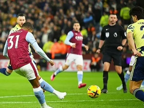 Đánh bại Leeds, Unai Emery bắt đầu mơ về cúp châu Âu