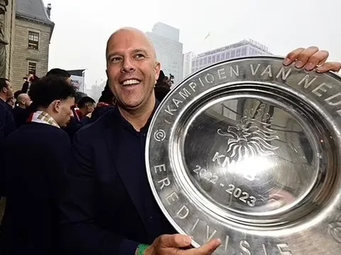 Đảo chiều chóng mặt, Tottenham nhận cú tát đau điếng