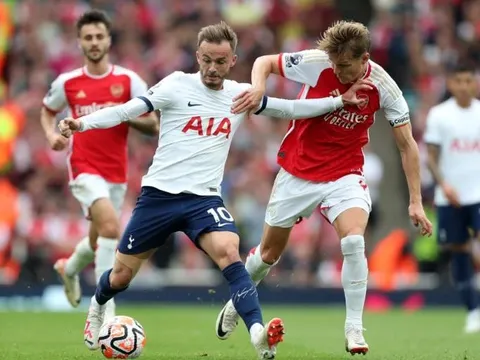 Darren Bent so sánh Odegaard với Maddison