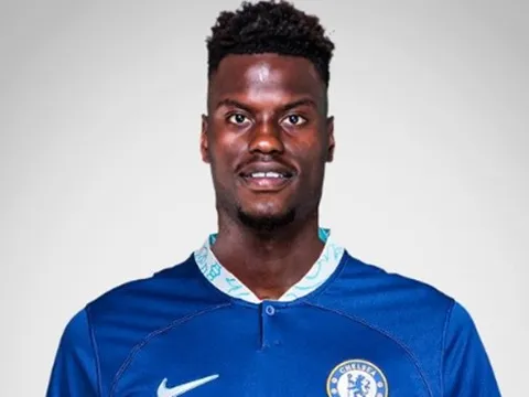 Rất nhanh chóng, Chelsea chốt tân binh thứ 3, giá 38 triệu euro
