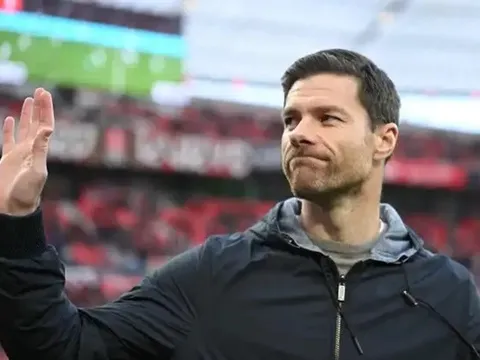 Đâu là CLB Premier League phù hợp với Xabi Alonso?