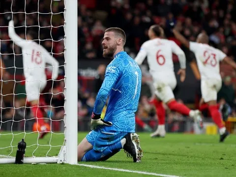 Đấu Sevilla, Ten Hag có vũ khí bí mật