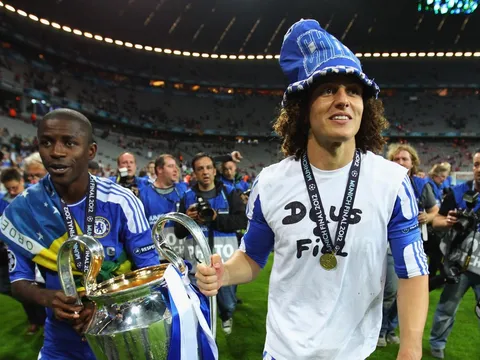 10 bản hợp đồng của Carlo Ancelotti cho Chelsea đang nơi đâu?