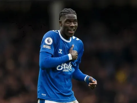 David Ornstein xác nhận việc Arsenal muốn có Onana