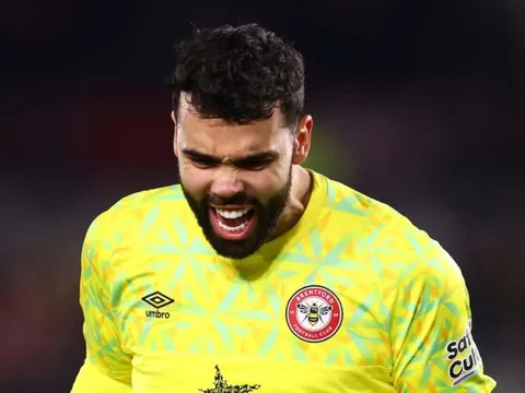 "Cậu ấy không phải là cầu thủ yêu thích của Ten Hag"