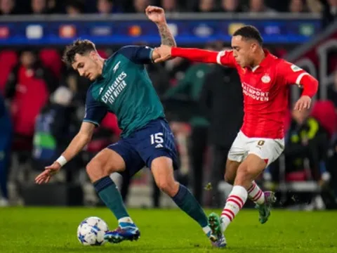 Hòa PSV, Arteta đã biết cái tên đầu tiên rời Arsenal