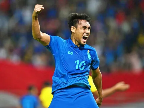 Đè bẹp Malaysia, báo Thái Lan tự hào vì 1 điều