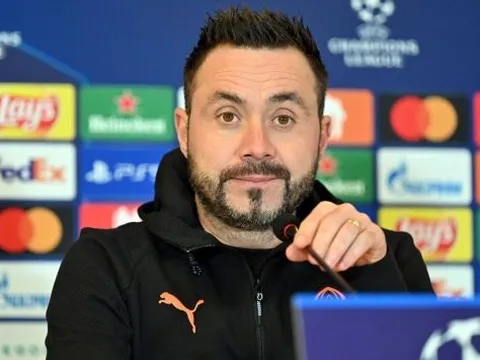 De Zerbi: "Tôi không ưa 80% trọng tài người Anh"