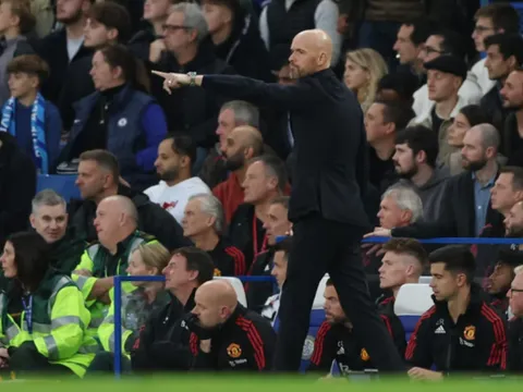 Dean Jones loại 1 cái tên khỏi chuyển nhượng Man Utd