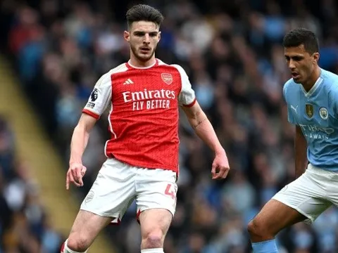 Cuộc chiến 'Vieira và Roy Keane' trên sân Etihad