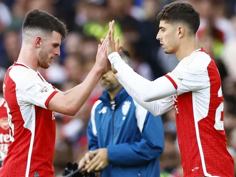 Ferdinand dự đoán vị thứ của Arsenal