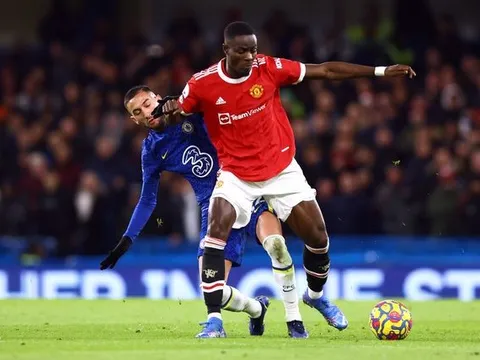 ĐHTB vòng 13 Premier League: Liverpool thống trị; M.U góp 1 cái tên