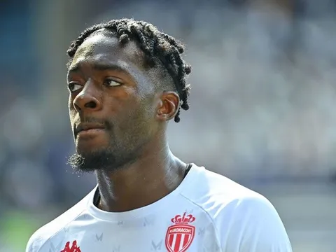 Newcastle sẵn sàng đánh bại Man Utd chiêu mộ "đá tảng" Ligue 1