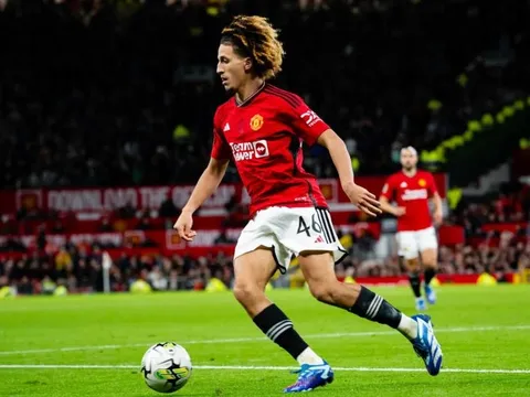 Điểm sáng hiếm hoi của M.U trước Newcastle