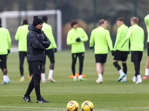 Điều khiến Conte phẫn nộ