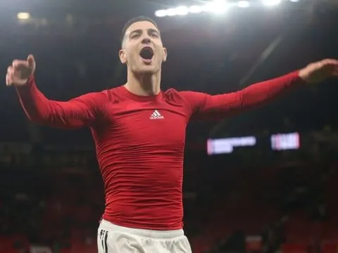 Diogo Dalot phớt lờ yêu cầu của Ten Hag