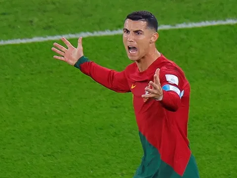 Murphy: Ronaldo sẽ gặp lại ác mộng cũ nếu đến Chelsea