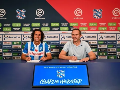 Đội cũ Văn Hậu chiêu mộ tiền vệ Chelsea