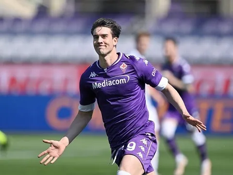 Đội hình Arsenal thay đổi ra sao nếu chiêu mộ được Vlahovic vào mùa Đông?