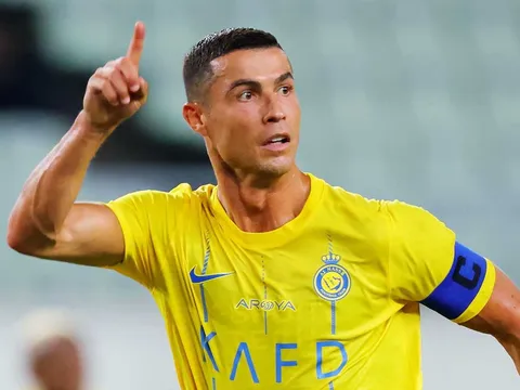 Đội hình lượt đi Saudi Pro League 2023/24: Song tấu Ronaldo - Mitrovic