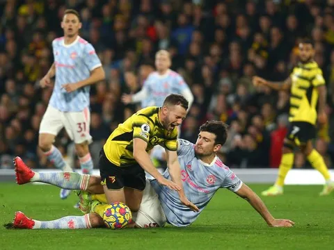Đội hình tiêu biểu vòng 12 Premier League: Nạn nhân của Harry Maguire