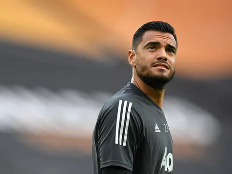 Đội hình tiêu biểu vòng 12 Serie A: Người thừa Man United, phát hiện mới của Mourinho