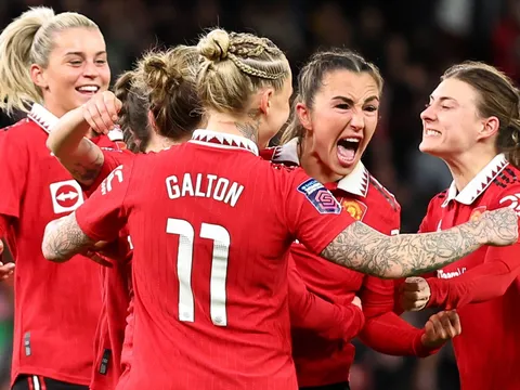 Thắng 4-0, đội nữ M.U chiếm đỉnh bảng ở cuộc đua vô địch kịch tính