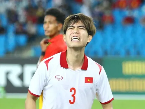 Đội trưởng U23 Việt Nam: Người hâm mộ đừng quay lưng