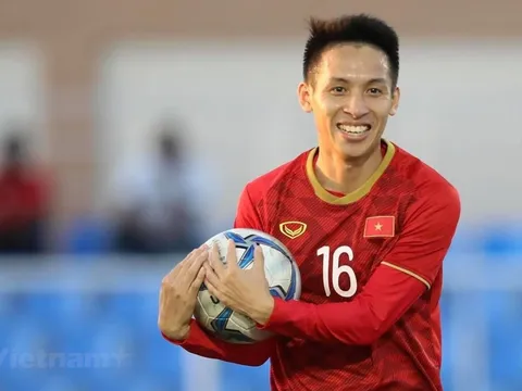 Đội trưởng Việt Nam "lên dây cót tinh thần" trước trận gặp Lào