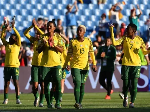 Đội tuyển dự World Cup nữ 2023 đình công