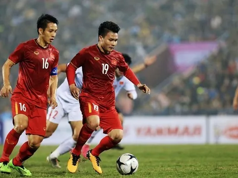 ĐT Việt Nam chốt đối thủ đá giao hữu; Công Phượng lo bị HLV Troussier bỏ rơi