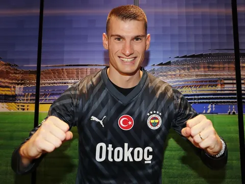 XONG! Đối tác công bố HĐ mới, bán người cho M.U