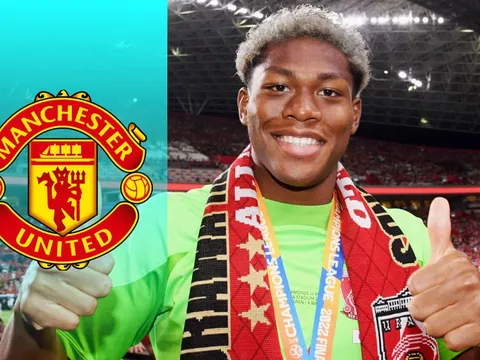 Domino 3 thương vụ cùng lúc sắp xảy ra ở Old Trafford