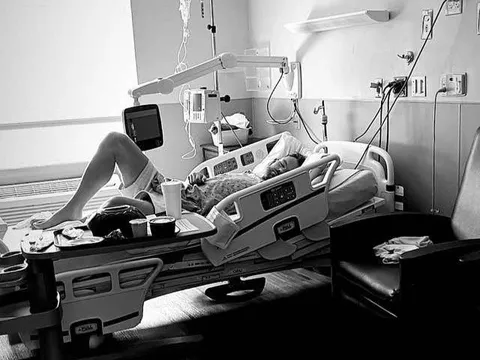 Đồng đội mới của Messi bị nhện độc cắn nhập viện