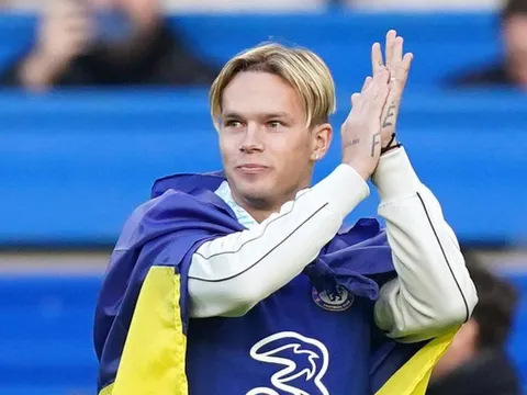 Động viên Mudryk, Pochettino bị chỉ trích