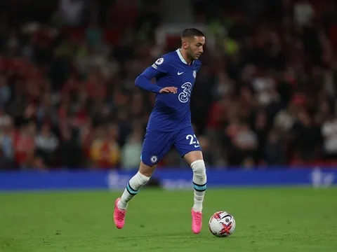 Xong thỏa thuận cá nhân, sao Chelsea sắp làm đồng đội của Ronaldo