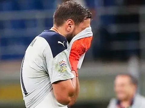 Donnarumma bị NHM đội nhà huýt sáo khi trở về San Siro