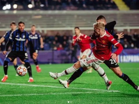Donny van de Beek gửi thông điệp sau trận hòa Atalanta